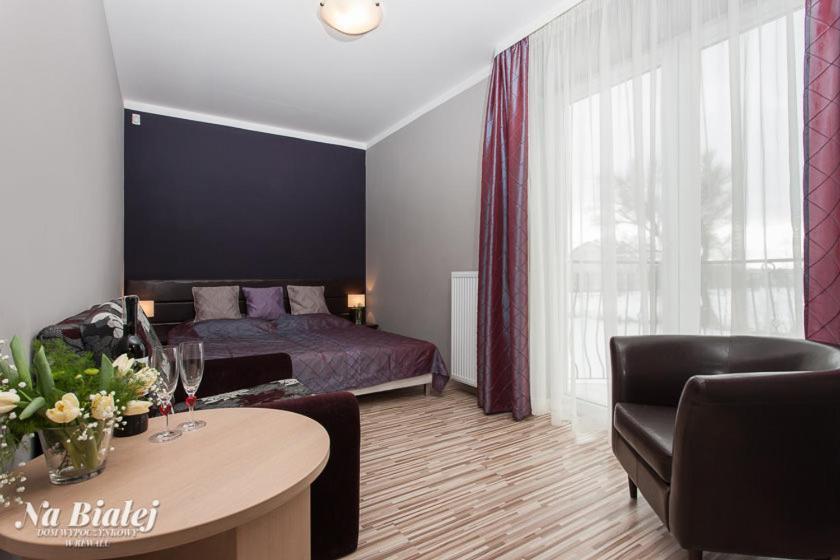 Na Bialej Apartment Ревал Екстериор снимка