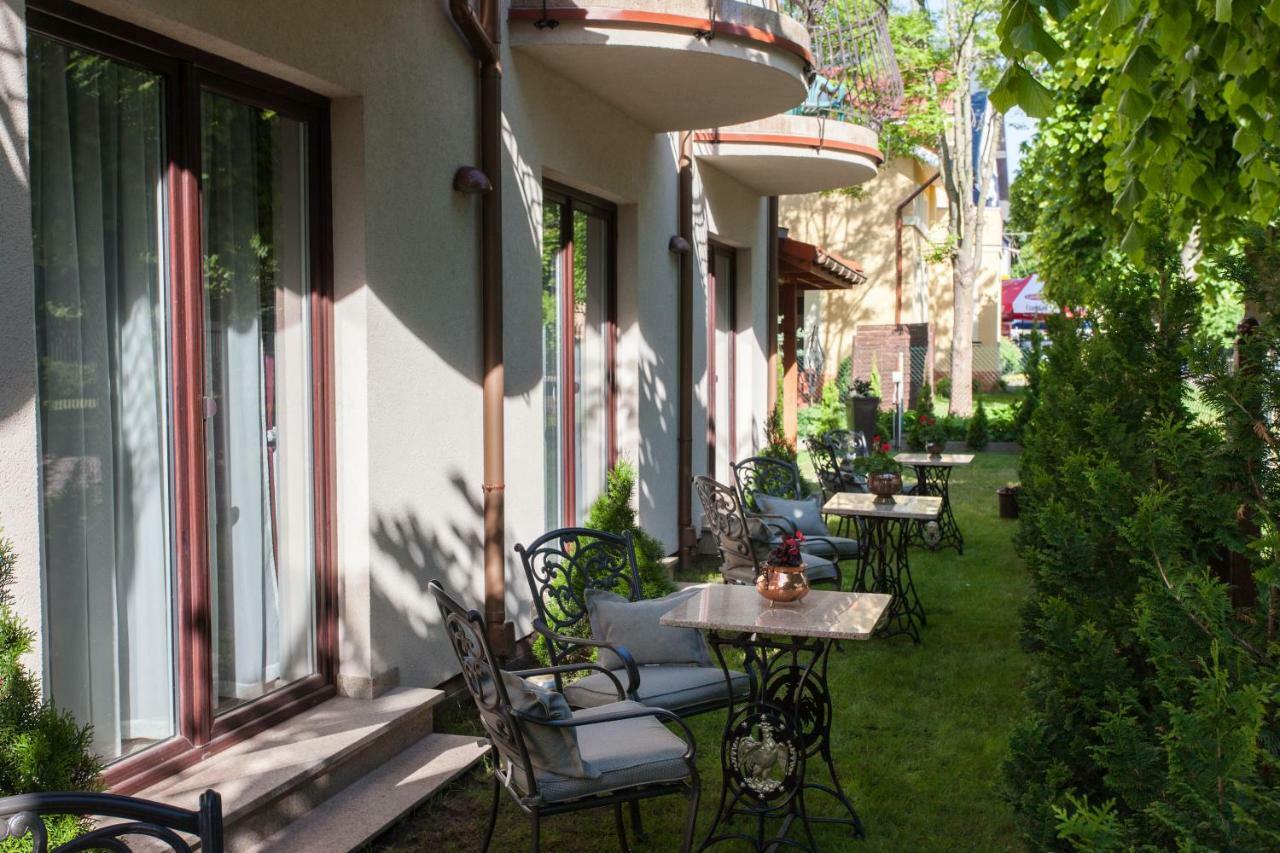 Na Bialej Apartment Ревал Екстериор снимка